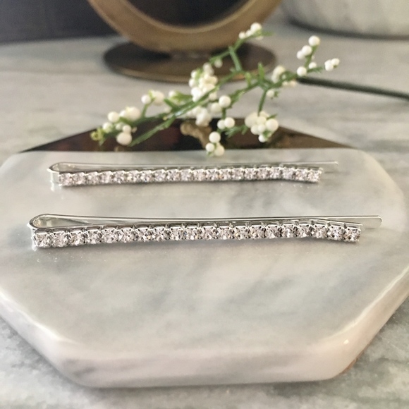 Rhinestone Studded Glam Style Hair Pin 2 Clip Set - Picture 2 of 8